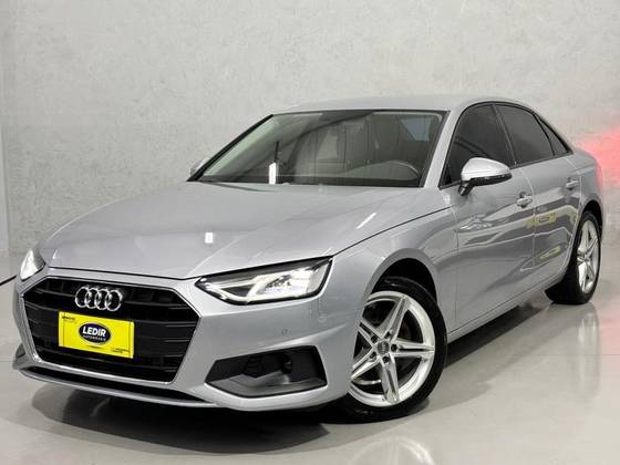 AUDI A4 2.0 TFSI GASOLINA PERFORMANCE BLACK S TRONIC